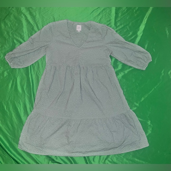 Gap Maternity Sage Green Eyelet Mini Dress size Small - Picture 1 of 5